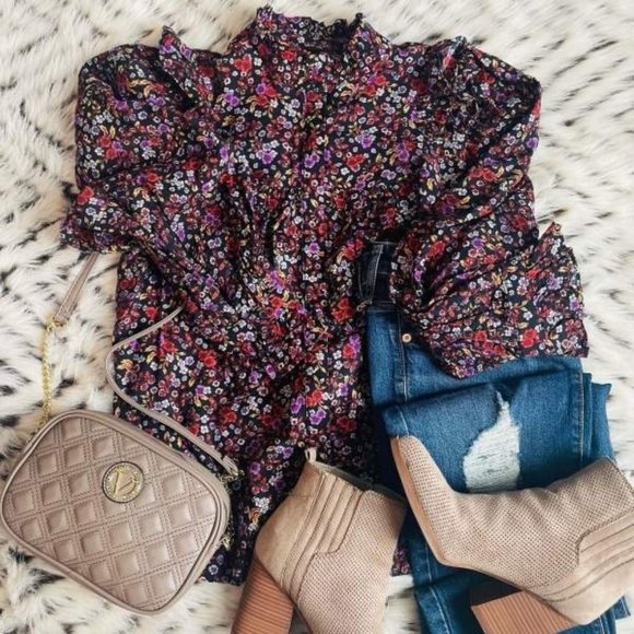 Who What Wear Womens Top Medium Blouse Floral Long Sleeve Button Down Ruffle New - Picture 11 of 13